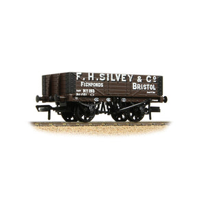 5 Plank Wagon Wooden Floor 'F. H. Silvey & Co.' Brown