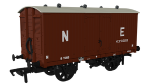 GNR 8 Ton Van - NE (Large Letters) No.439058 - Rapido Trains - 930008