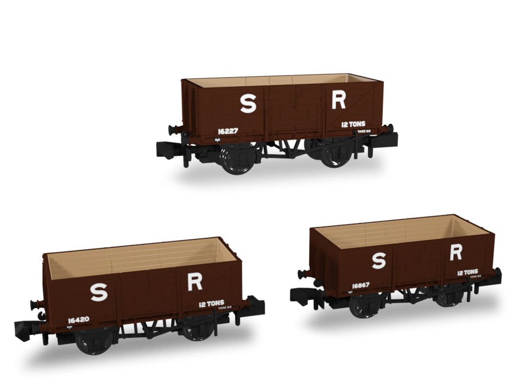 SECR Wagons Pack 3 - SR pre-36 Livery 7 Planks (Dia.1355) - Rapido Trains - 942007