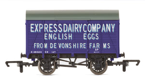 SR Express Dairies Box Van 48323- Hornby - R60279 New for 2025 - PRE ORDER