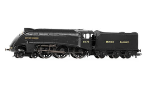 BR, Class B17/5, 4-6-0, 61670 'City of London' - Era 4 - Hornby R30137