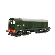 Load image into Gallery viewer, Class 20/0 Disc Headcode &amp; Tablet Catcher D8102 BR Green (Roundel) - Bachmann -35-352A - Scale OO
