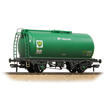 Load image into Gallery viewer, BR 45T TTF Tank Wagon &#39;BP Lubricants&#39; Green [W]
