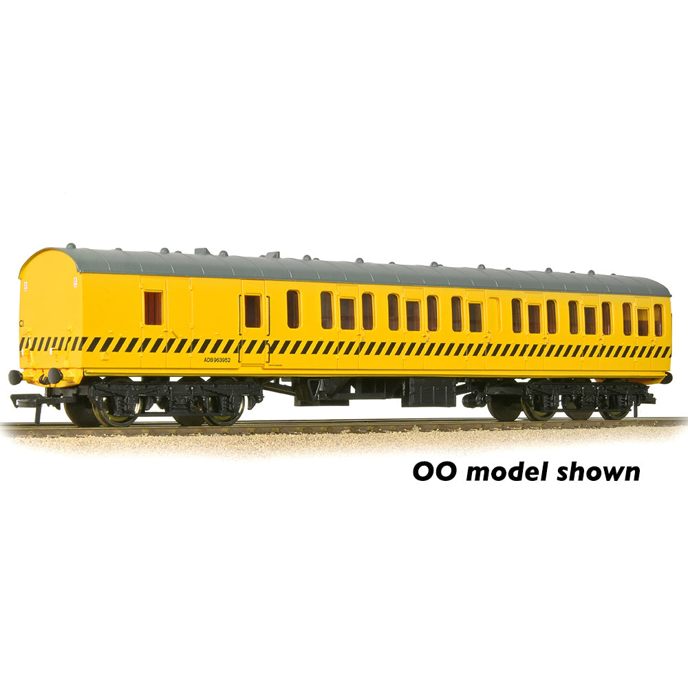 BR Mk1 57ft 'Suburban' BS Brake Second BR Departmental Yellow