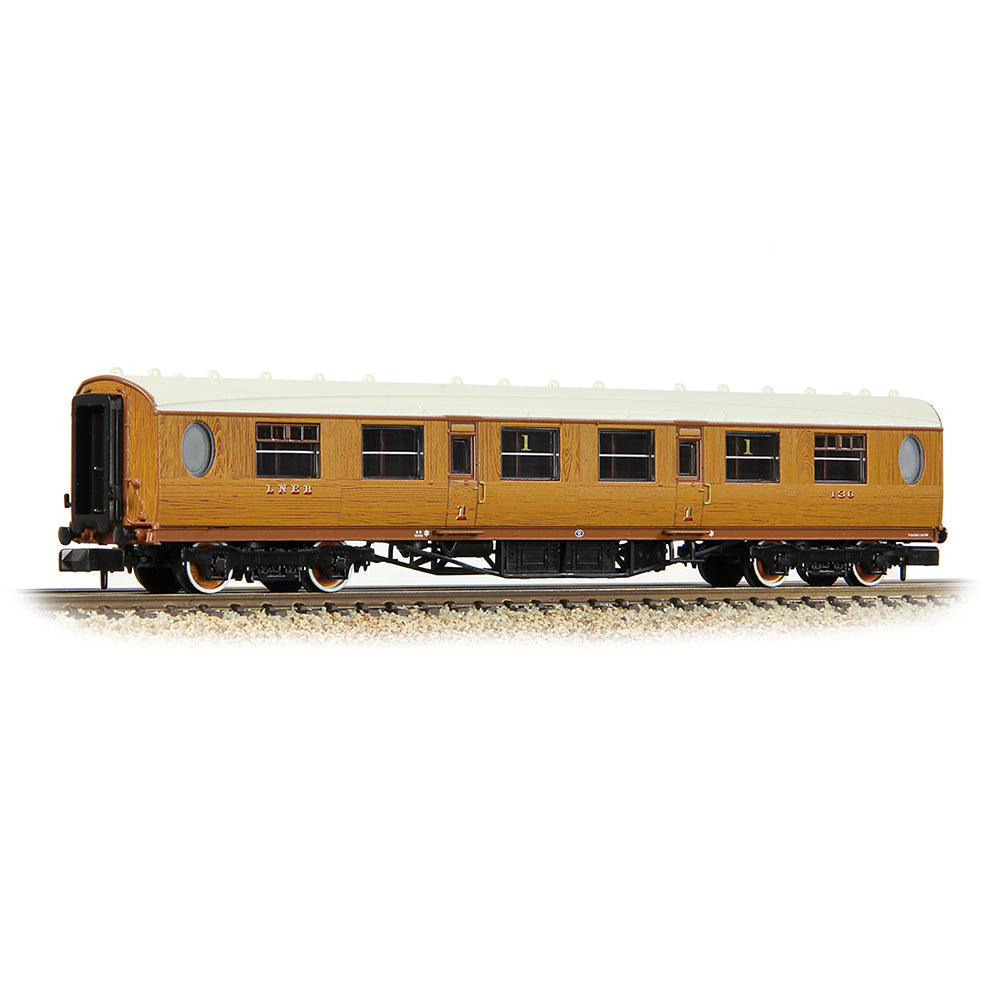 LNER Thompson First Corridor LNER Teak Effect