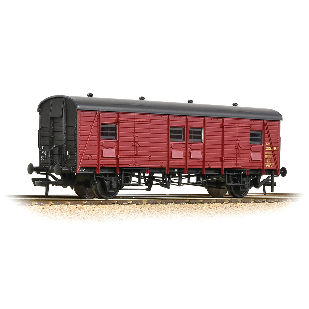 SR PMV Parcels & Miscellaneous Van BR Crimson