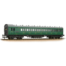 Load image into Gallery viewer, SE&amp;CR 60ft Birdcage Brake Third SR Malachite Green - Bachmann -39-623
