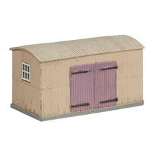 Load image into Gallery viewer, Pagoda Shed and Store Chocolate and Cream - Bachmann -42-0055C - Scale 1:76
