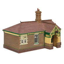 Load image into Gallery viewer, Bluebell Waiting Room and Toilet Green and Cream - Bachmann -44-090G
