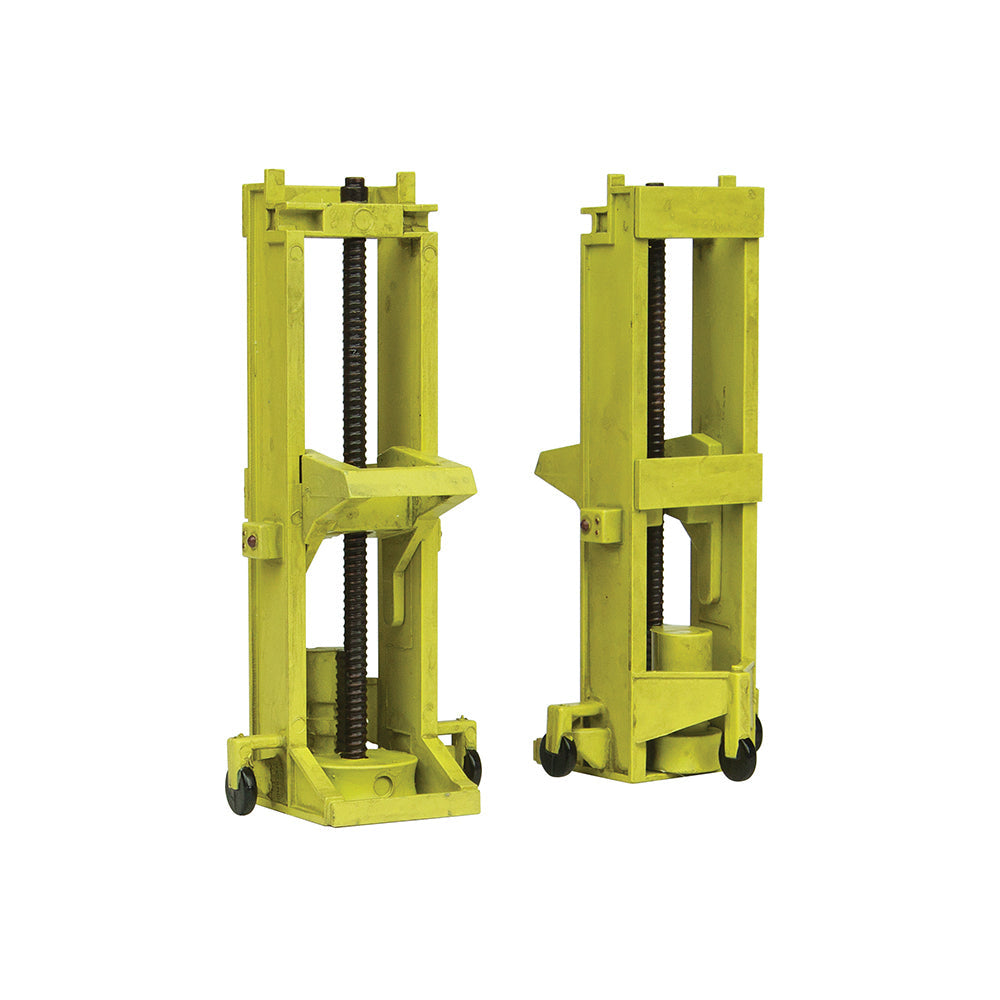 Lifting Jacks (x4)