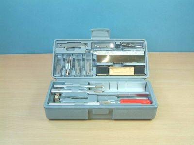 DELUXE KNIFE & MITRE BOX TOOL SET