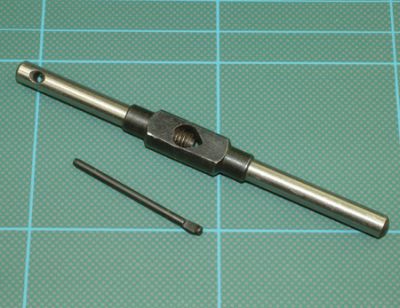 MINIATURE TAP WRENCH 1/4' CAP