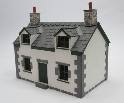 OOH3 SMALL COTTAGE WITH 2 DORMER WINDOWS