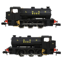 Load image into Gallery viewer, WD Austerity (J94) Saddle Tank 8064 LNER Black (LNER Revised) - Bachmann -E85507 - Scale N
