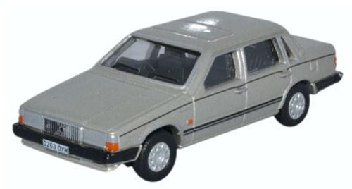 Volvo 760 Gold Metallic   76VO001   1:76 Scale,OO Gauge