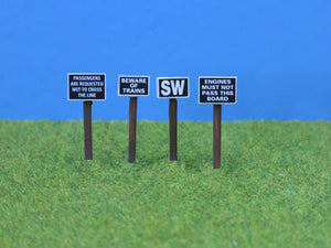 PD MARSH OO GAUGE PAINTED TRACKSIDE SIGNS