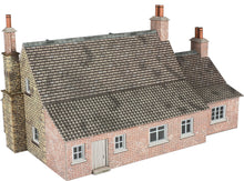 Load image into Gallery viewer, Town End Cottage - OO Gauge - PO267 by Metcalfe
