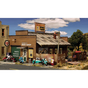 O Deuce's Bike Shop - Bachmann -WPF5895