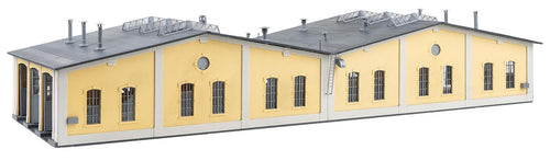 *Freilassing Three Road Engine Shed Kit II