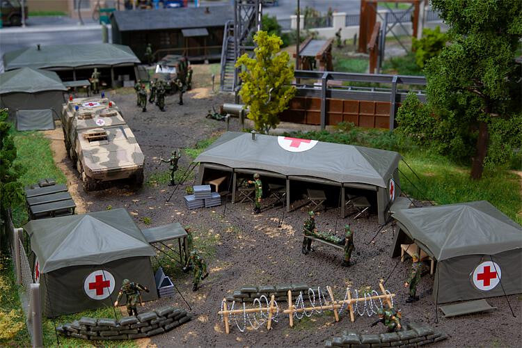 PRE ORDER - Military Medical Tents (3) Kit V