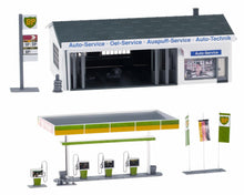 Load image into Gallery viewer, Fordhampton Service Station Kit - GM Structures - 424
