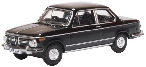 BMW 2002 Black   76BM02004   1:76 Scale,OO Gauge