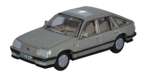 Vauxhall Cavalier Champagne Platinum   76CAV001   1:76 Scale,OO Gauge