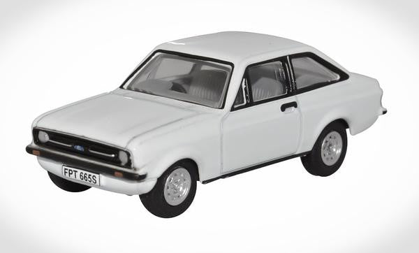 Ford Escort Mk 2 Diamond White   76ESC003   1:76 Scale,OO Gauge