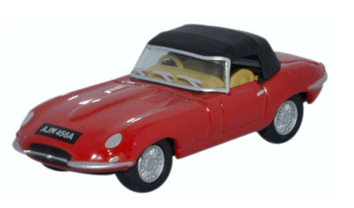 Jaguar E Type DHC Closed Carmen Red   76ETYP011   1:76 Scale,OO Gauge