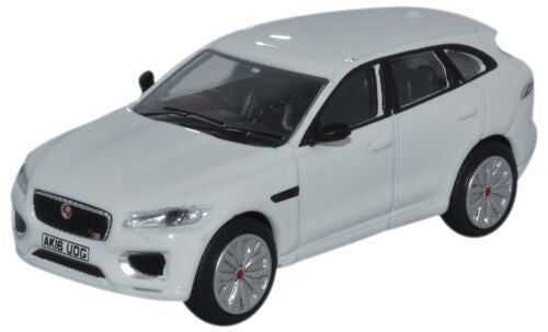 Jaguar F-Pace Polaris White   76JFP002   1:76 Scale,OO Gauge