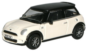 New Mini Pepper White   76NMN002   1:76 Scale,OO Gauge